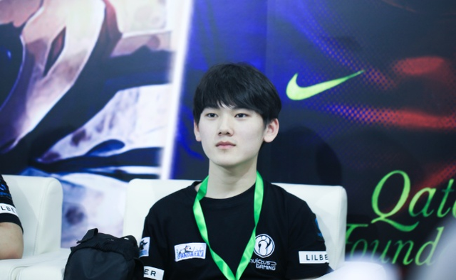 NEST小组赛Day7各小组积分：RW、SN、iG、西安WE进入四强